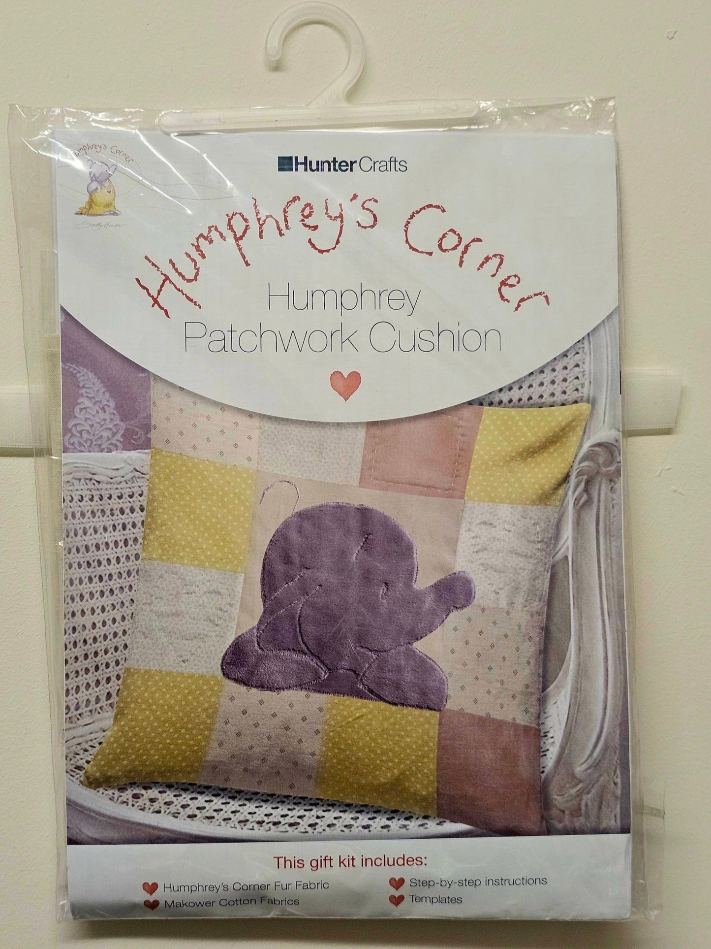 Humphreys corner Humphrey patchwork cushion kit