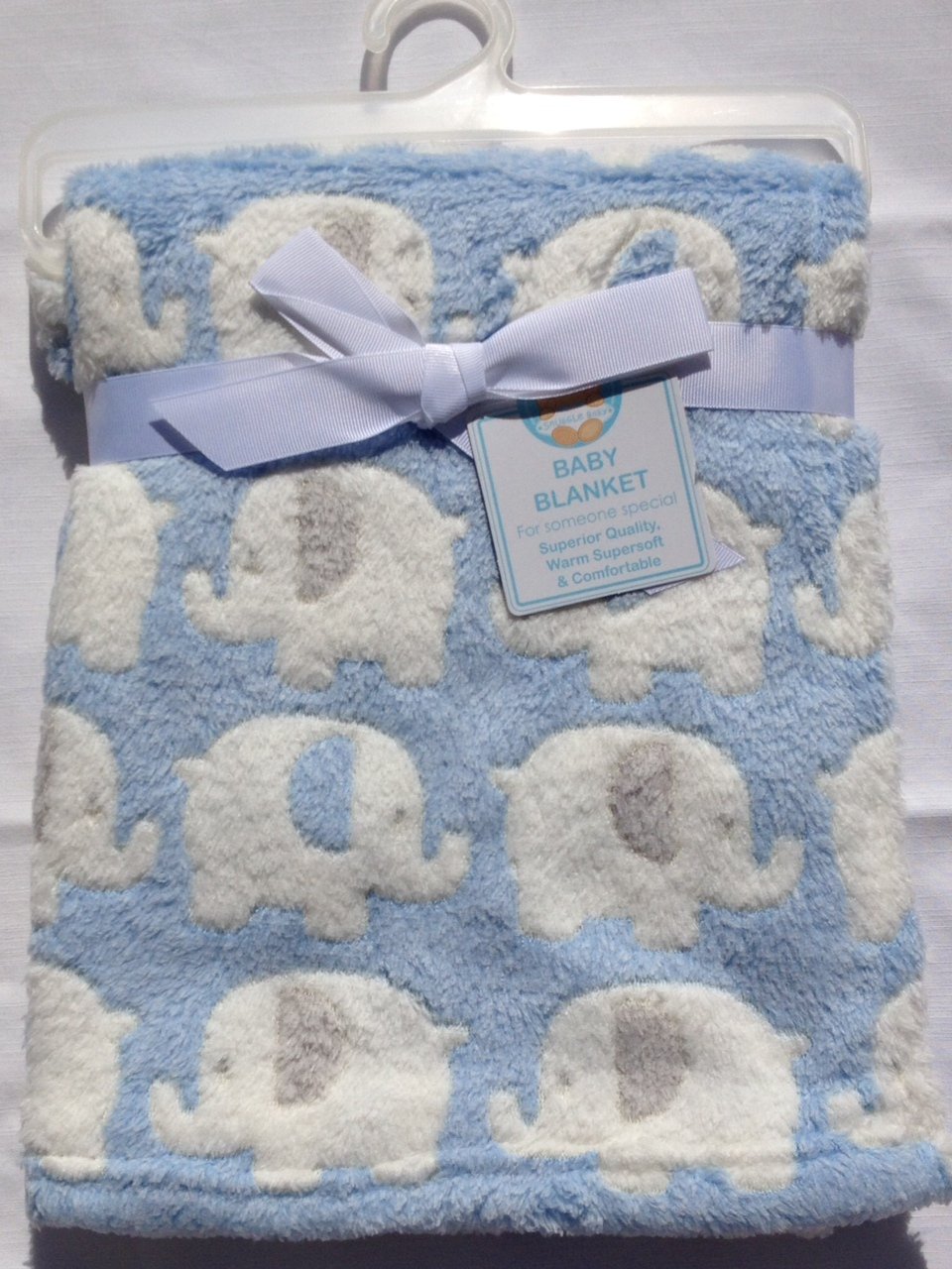 Beautiful Luxury Fleece Soft Baby Blanket Blue Elephant 90 cm x 75 cm - hanrattycraftsgifts.co.uk