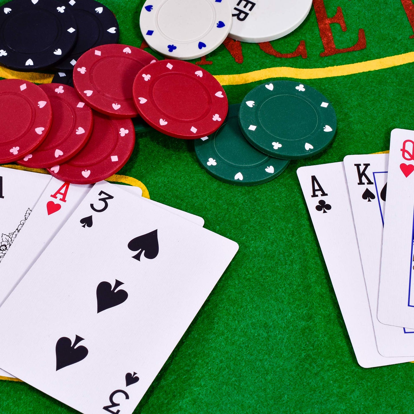 M.Y Texas Hold'em Poker & Blackjack Set - Includes Poker Chips Deck of Cards