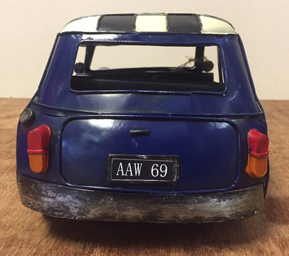 lesser and pavey LP42172 Figure | Classic Blue 1 Piece-33x16x14 cm Car Accessory, Solid, Multicolord, One Size