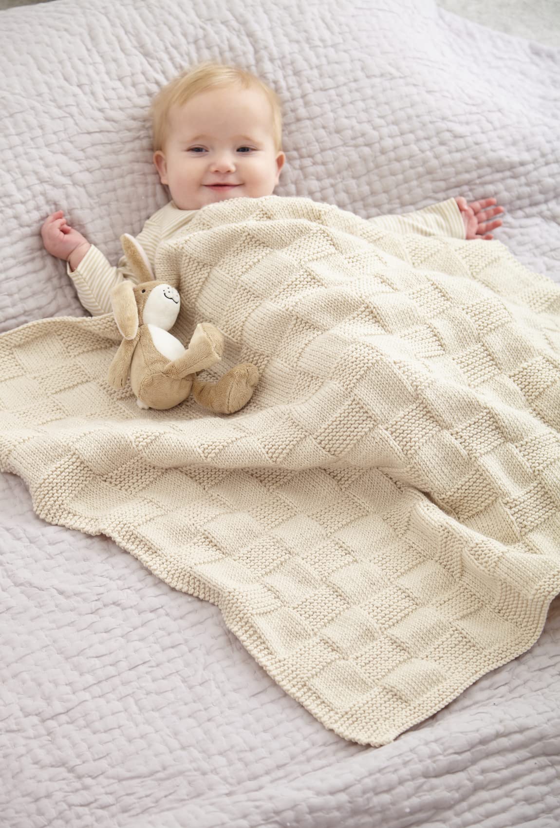 King Cole Newborn Baby Knits Book 4 for Premature to 24 Months - Little Book of Blankets