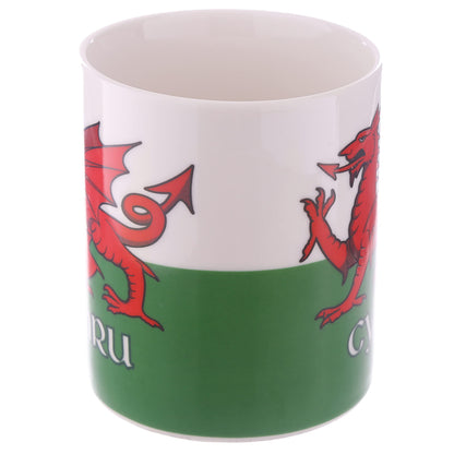 Puckator Wales Welsh Dragon Cymru Porcelain Tea Coffee Mug - Funny Home Accessories - Cute Gifts for Girlfriend - Large Mugs for Men Women Hot Drinks - Cute Cups Presents - Secret Santa Gift Cup Set