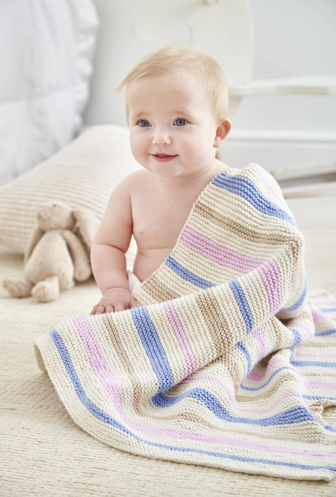 King Cole Newborn Baby Knits Book 4 for Premature to 24 Months - Little Book of Blankets