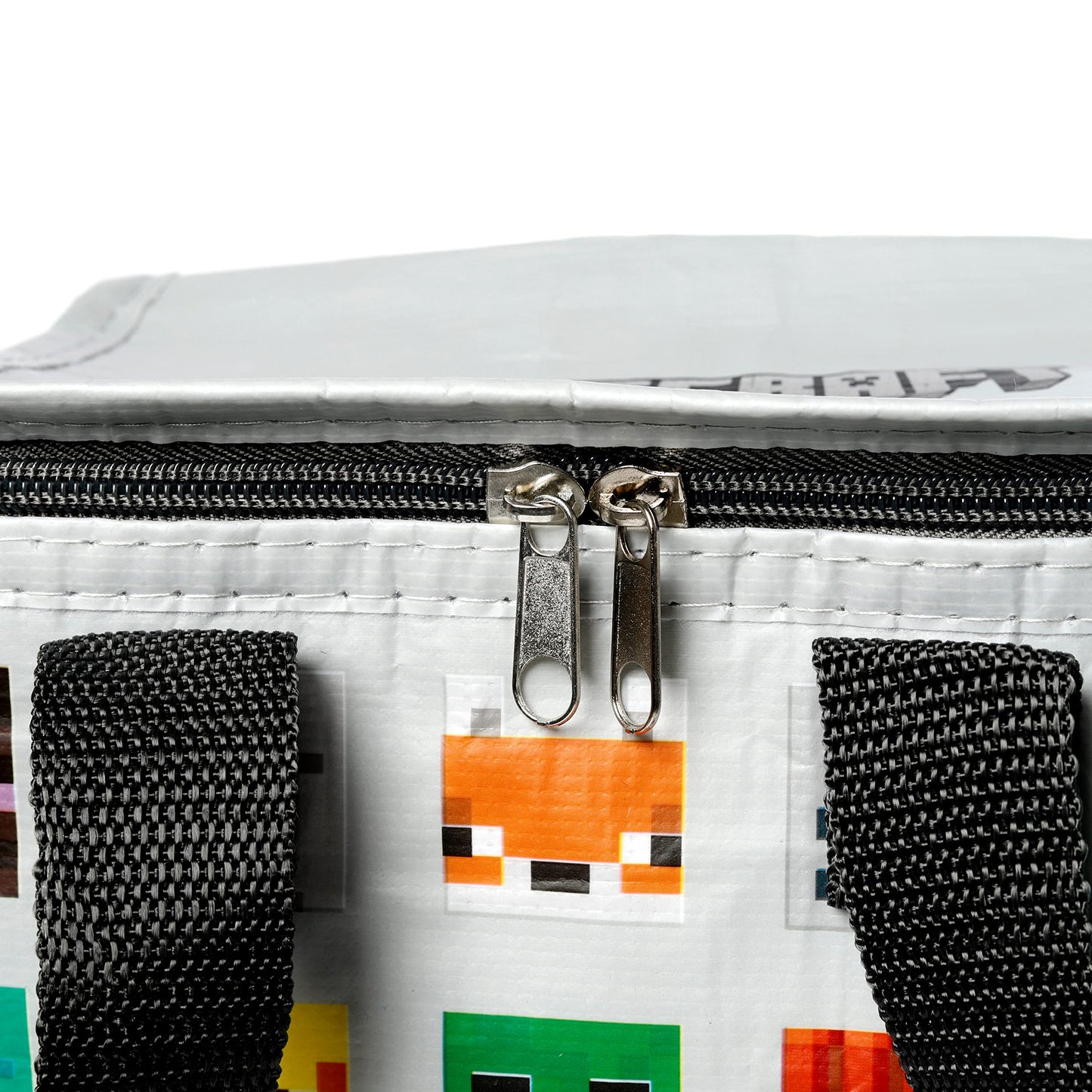 Puckator Cool Lunch Bag With Minecraft Faces Design Made Out Of Recycled Plastic Bottles - Insulated Lunch Bag for Women Men Children - Lunch Box Bag For Work & School - Beach Picnic Accessories