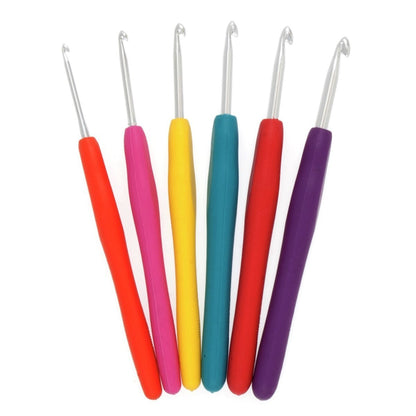 Milward Deluxe Six Piece Soft Grip Rainbow Crochet Hook Set 2.5-5.00mm - hanrattycraftsgifts.co.uk