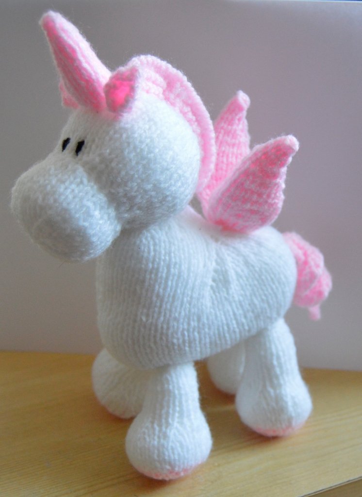 Knitting Pattern - Stardust the Unicorn Soft Toy Pattern - hanrattycraftsgifts.co.uk