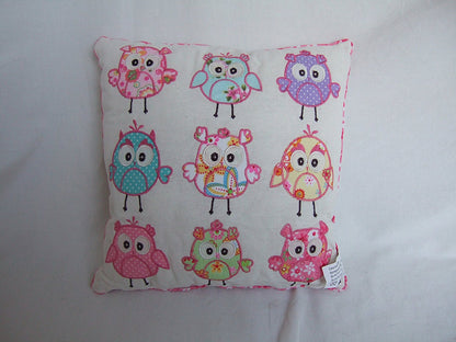 Patchwork Style Owls Decorative Cushion - Great Shabby Chic Decor - hanrattycraftsgifts.co.uk