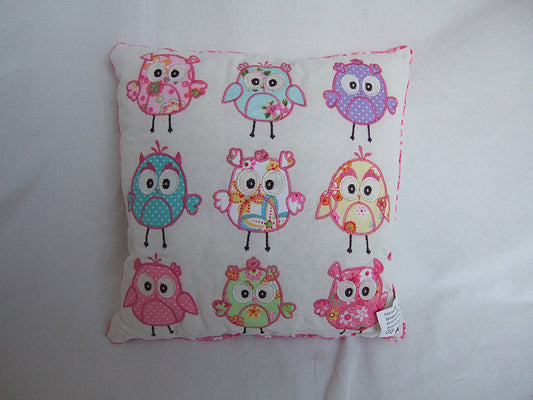Patchwork Style Owls Decorative Cushion - Great Shabby Chic Decor - hanrattycraftsgifts.co.uk